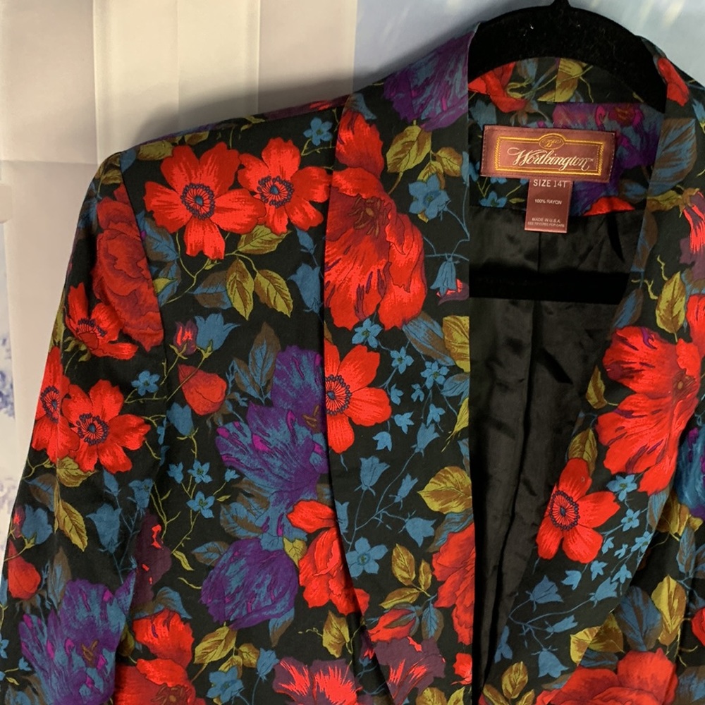Vintage Worthington Floral Blazer - Picture 11 of 14